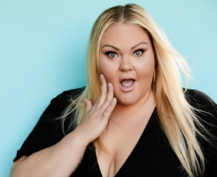 Chelcie Lynn brings her '2 Fingers and a 12 Pack Tour' to Sherman Theater Friday, October 20